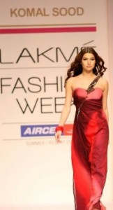komal-sood-show-lfw 2012 komal-sood-show-lfw 2012