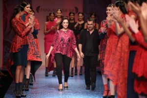 Pankaj and Nidhi collection at WIFW 2013