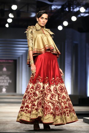 India Bridal Fashion Week Delhi 2013